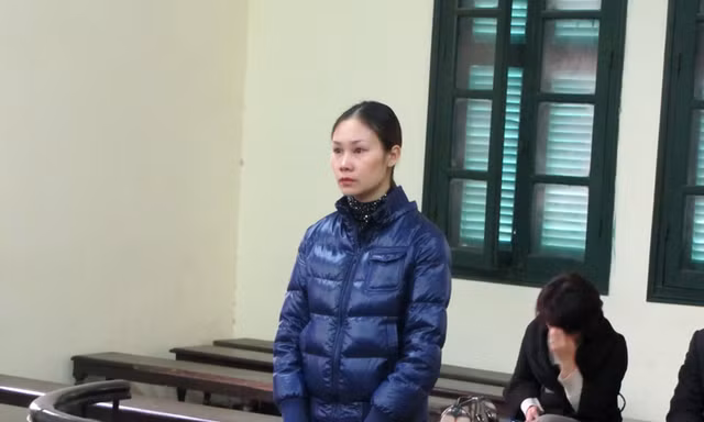 Thủ quỹ tại phiên tòa xét xử ngày 29-2