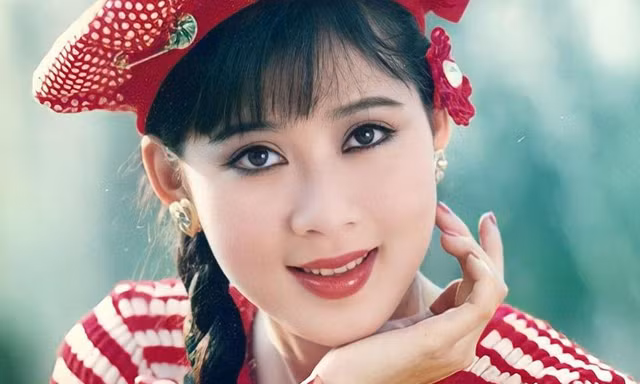 Cuộc sống hiện tại của 'đệ nhất mỹ nhân' Diễm Hương và lý do ở ẩn
