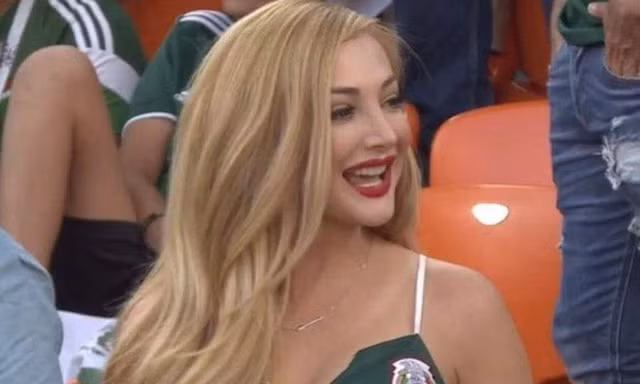 Vẻ đẹp tuyệt mỹ của các CĐV nữ Mexico tại World Cup 2022