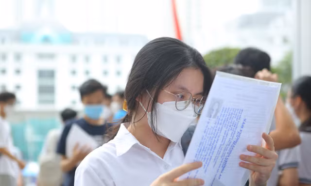 Bộ GD&ĐT: Đã tìm ra 3 sinh viên quản trị mạng “Kaito Kid” dự đoán trúng đề thi môn Ngữ văn 