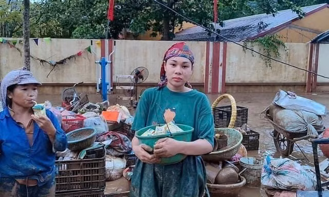 42.000 bộ sách giáo khoa bị hỏng trong bão lũ
