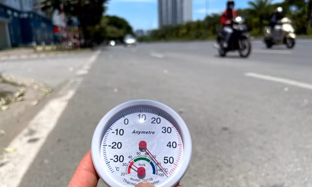 Miền Bắc bước vào nắng nóng đỉnh điểm