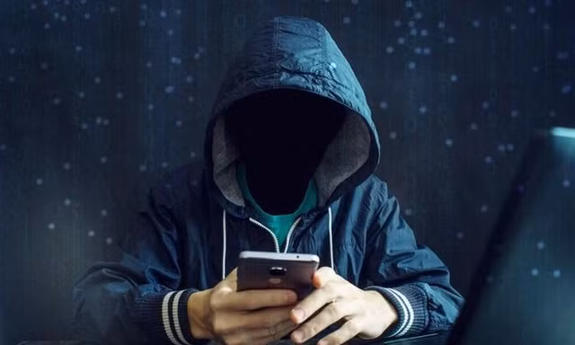 Thanh tra 'sờ gáy' doanh nghiệp ôm nhiều SIM bất thường