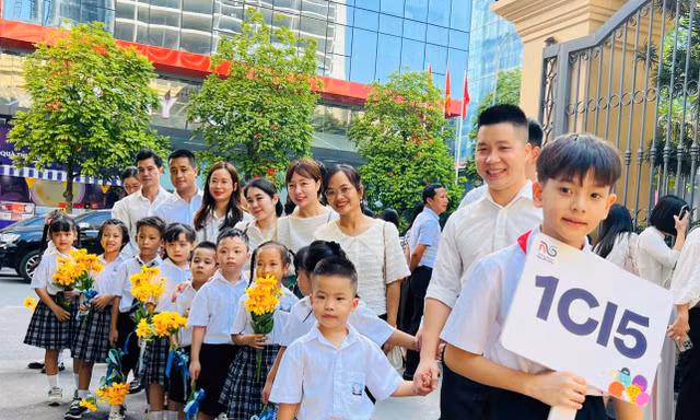 Hà Nội: Sáp nhập phường, xã có xáo trộn tuyển sinh đầu cấp? 