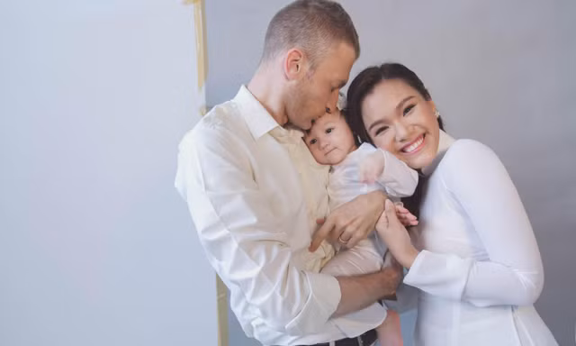 Chồng Tây của Phương Vy Idol tuy nghèo vẫn chinh phục được vợ nhờ chi tiết không ai ngờ