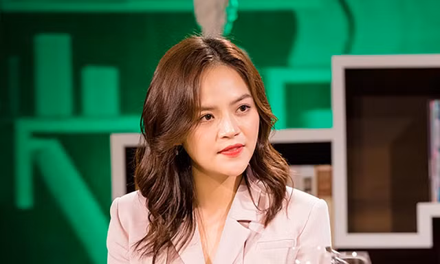 Thu Quỳnh thừa nhận quá khứ '3 năm trượt dài'