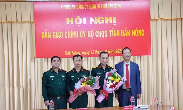 Toàn cảnh hội nghị bàn giao ngày 23/11 tại TP.Gia Nghĩa, Đắk Nông