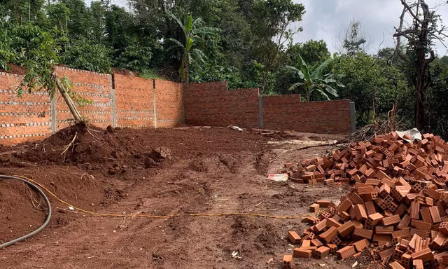 Không ngăn chặn tình trạng xây dựng trái phép, chủ tịch xã và cấp phó bị kỷ luật