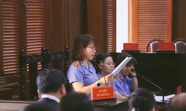 Đại diện Viện Kiểm sát tại phiên tòa