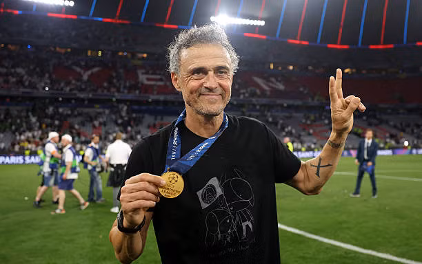 Vô địch và đi vào lịch sử, Luis Enrique hoàn tất ước nguyện với cô con gái đã mất