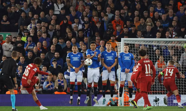 Trong khủng hoảng, Liverpool có chiến thắng sau khi Klopp làm điều hiếm thấy