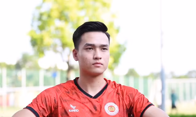 Bùi Hoàng Việt Anh và những chia sẻ trước trận Siêu cúp, từ lý do gia nhập CAHN đến sở thích ghi bàn