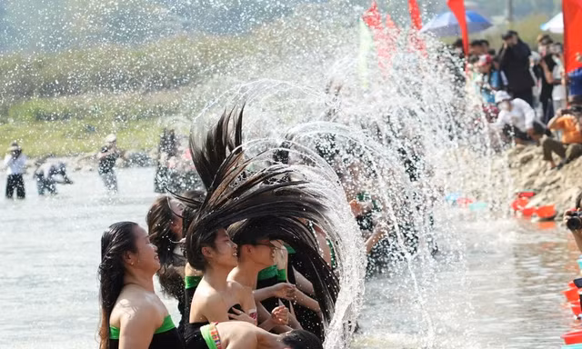 Độc đáo Lễ hội Áp Hô Chiêng ở Lai Châu