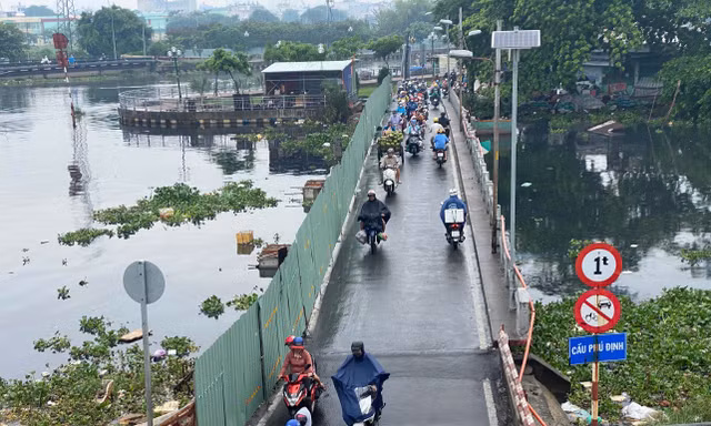 TPHCM: Cấm xe lưu thông qua cầu Phú Định từ ngày 7/6