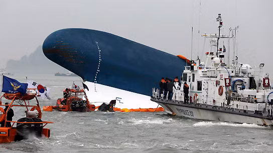 Hiện trường chìm phà Sewol