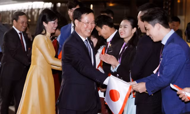 Chủ tịch nước đến Tokyo, bắt đầu chương trình thăm chính thức Nhật Bản