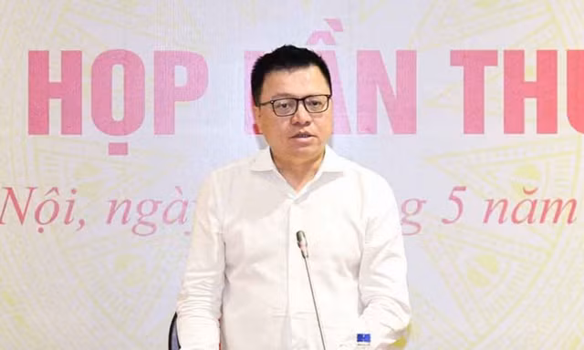 Hơn 3.000 tác phẩm tham dự Giải Diên Hồng lần thứ Nhất 
