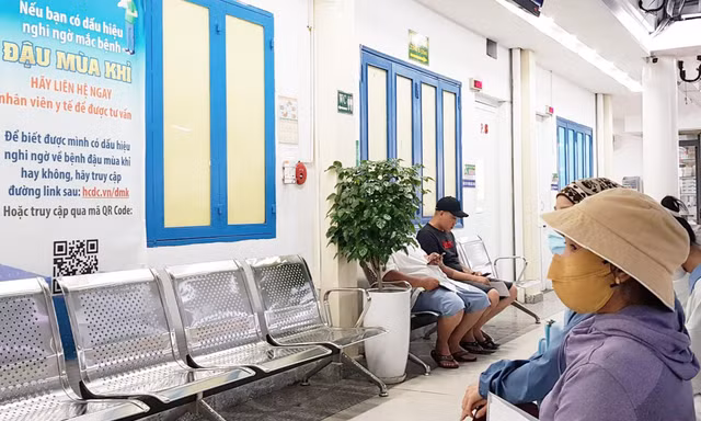 Ngành y tế tăng cường biện pháp tuyên truyền phòng chống bệnh đậu mùa khỉ ảnh: Vân Sơn 