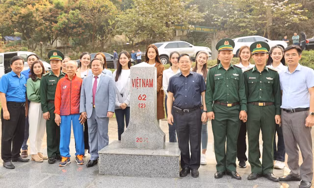 Tiền Phong Marathon luôn đến nơi gian khó, truyền cảm hứng, lý tưởng sống cho người trẻ