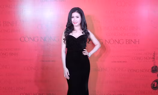 Giải Nhì Sao Mai dòng nhạc thính phòng 2009 Hồng Nhung.