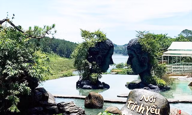 Hồ Vô Cực - nơi xảy ra vụ xô xát