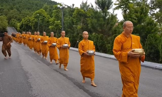 Vụ chùa Ba Vàng: Khi 'ngôi sao tâm linh' phát tác