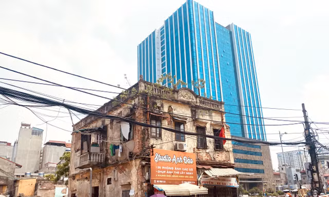Diện mạo khác lạ của tuyến đường Minh Khai - Đại La sau khi giải phóng mặt bằng