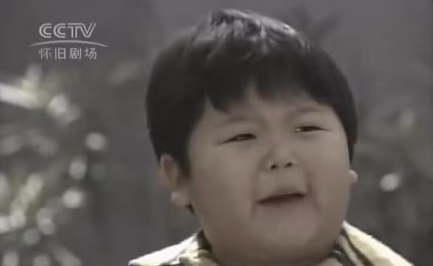 Sao nhí phim 'Tiểu Long Nhân' đột ngột qua đời