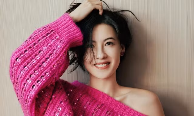 Trương Bá Chi thu 14 triệu USD sau buổi livestream