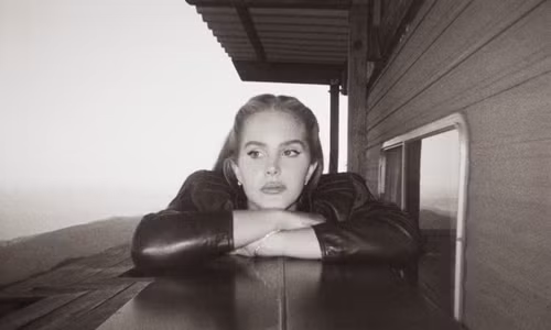 Lana Del Rey “bắt chước” Taylor Swift phát hành 2 album chỉ trong chưa đầy nửa năm?