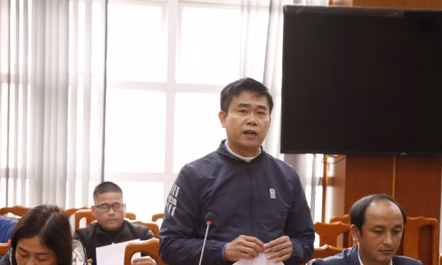 Vụ bữa ăn bán trú bị cắt xén: Khai trừ Đảng Hiệu trưởng trường Tiểu học Hoàng Thu Phố 1