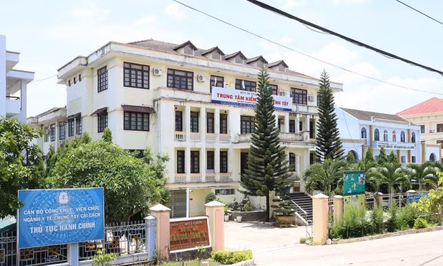 Trung tâm Kiểm soát bệnh tật nơi ông Thanh được tuyển dụng và điều về làm việc khi chưa đủ điều kiện