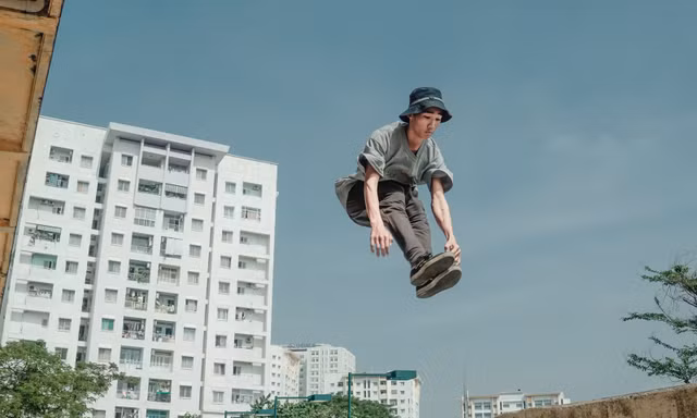 Với Anh Tú, parkour mang lại nhiều thứ đáng giá cho sức khỏe và tâm hồn 