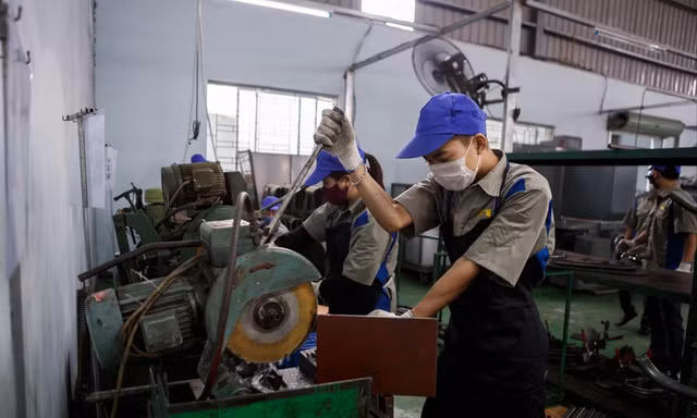Chuyên gia nhận định, chính sách hỗ trợ DN trong đại dịch COVID-19 chưa đủ mạnh. Ảnh: minh họa 