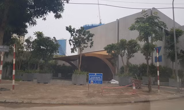 Công trình nhà điều hành của dự án. Ảnh: Trần Hoàng 