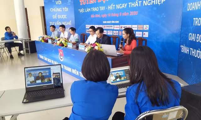 Trung tâm Dịch vụ việc làm thanh niên tỉnh Bắc Ninh tổ chức giới thiệu việc làm online 