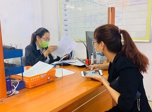 Chật vật tìm việc sau dịch