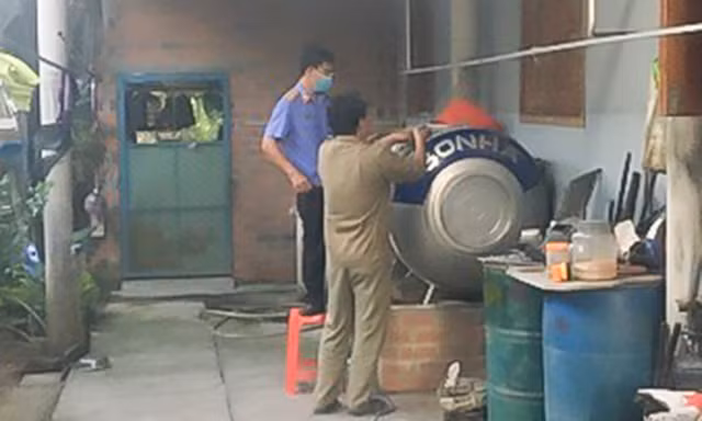 Kinh hoàng phát hiện thi thể trong bồn nước của gia đình lúc nửa đêm