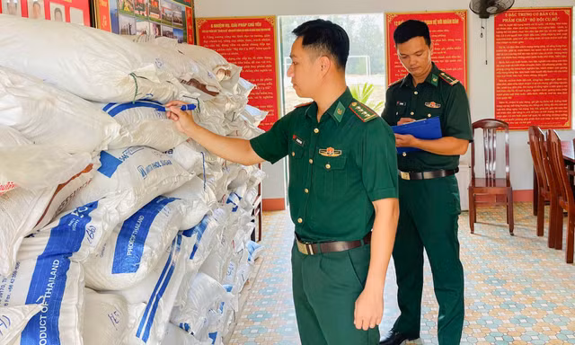 Bình Định thu giữ gần 4 tấn đường không có giấy tờ hợp pháp