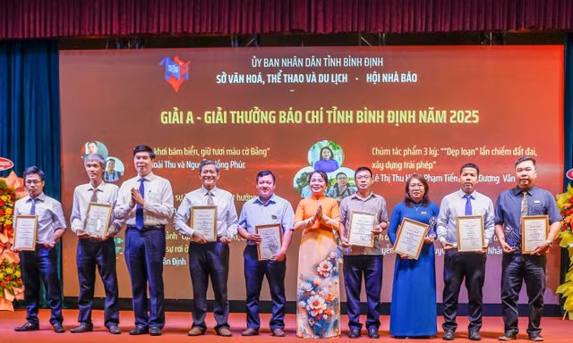 Phóng viên Báo Tiền Phong đạt giải A Giải thưởng báo chí Bình Định 2025