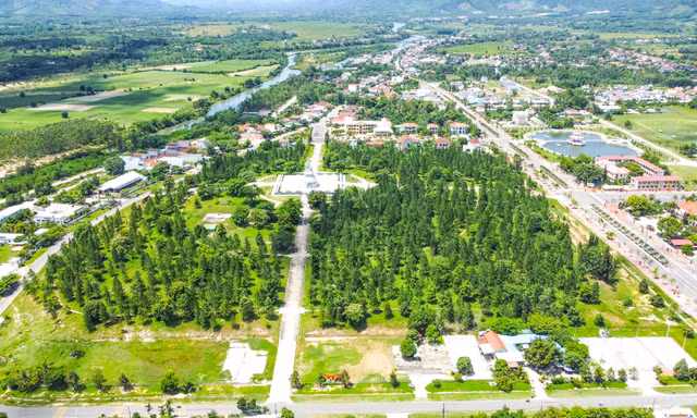 Cựu Bí thư huyện ở Bình Định không chịu trả sổ đỏ đất được cấp sai
