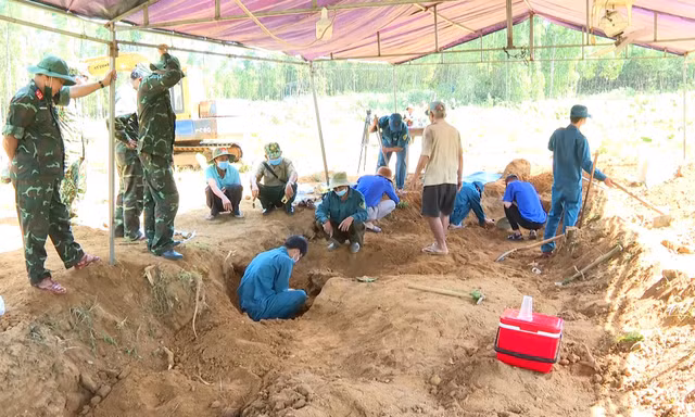 Khu vực quy tập hài cốt liệt sĩ. Ảnh: A. Dũng