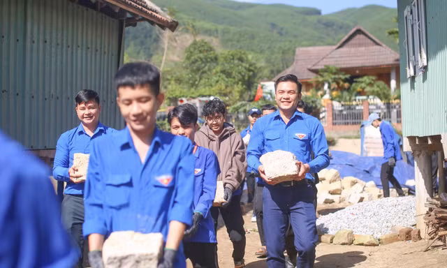 Tuổi trẻ Bình Định, Quảng Ngãi ra quân Tháng Thanh niên