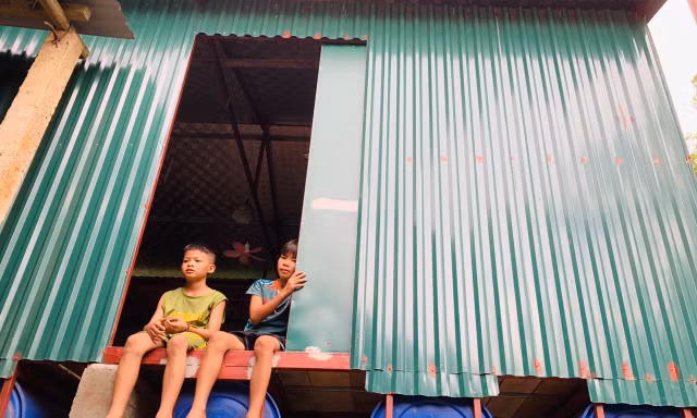 Độc đáo những ngôi nhà phao chống lũ ở Hà Tĩnh
