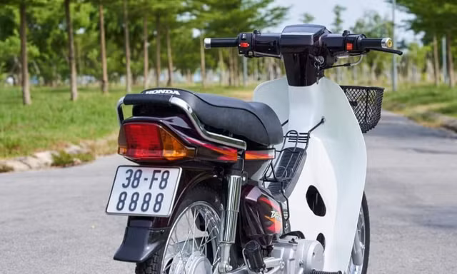 Công an xác định chủ nhân hợp pháp trong vụ tranh chấp biển xe Vip