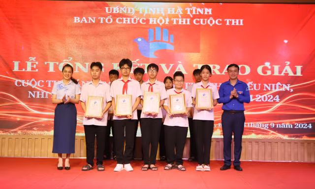 Trao thưởng 24 giải pháp tại cuộc thi sáng tạo dành cho thanh thiếu niên, nhi đồng Hà Tĩnh