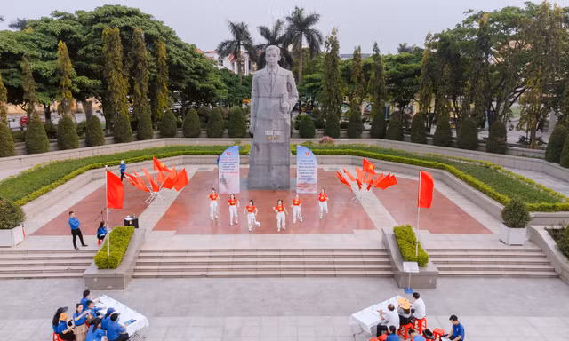 Công trình thanh niên 'Số hóa thông tin về cuộc đời, sự nghiệp Tổng Bí thư Trần Phú'