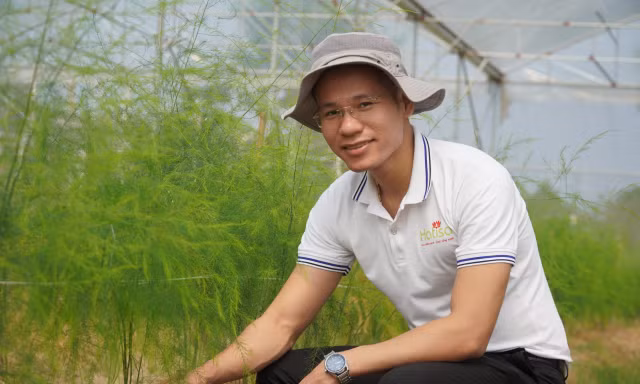 Chàng trai đam mê làm nông nghiệp sạch
