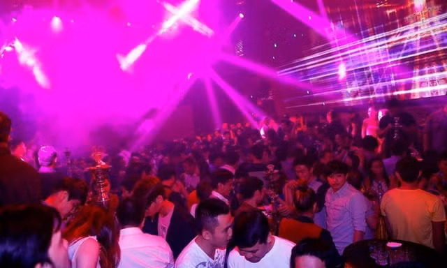 Hầu hết quán karaoke, vũ trường ở TPHCM không an toàn cháy nổ