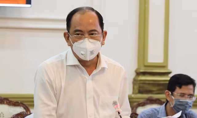  Giám đốc Sở Y tế TPHCM: 'Lo lắng khi tiêm vắc xin phòng COVID-19 cho trẻ 6 tháng đến 5 tuổi'
